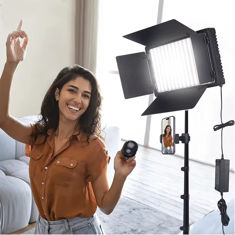 Projecteur LED 660 Pro – Maîtrise la lumière, maîtrise ton image